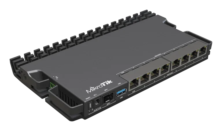 MikroTik RB5009UPr+S+IN — vista angolata