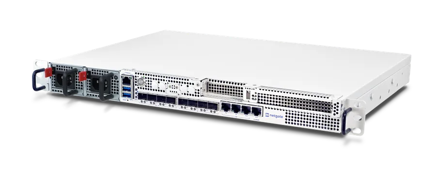 Netgate 8300 MAX - Angolo